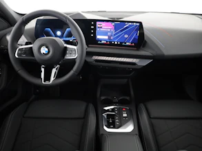 https://vehicle.imgix.net/4395833/6aa9881d-dcd4-4e31-9cc3-31b3524ba079.jpg