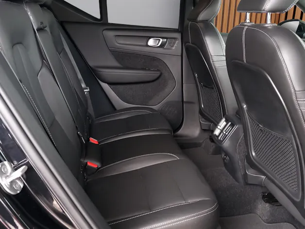 Volvo XC40 2.0 B5 MH Ultimate Dark AWD