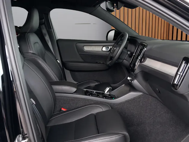 Volvo XC40 2.0 B5 MH Ultimate Dark AWD