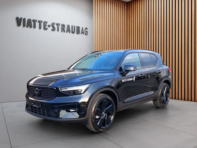 Volvo XC40 2.0 B4 MH Black Edition