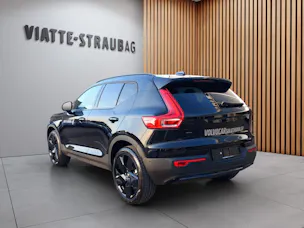 Volvo XC40 2.0 B4 MH Black Edition