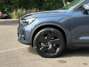 Volvo XC40 2.0 B4 MH Black Edition