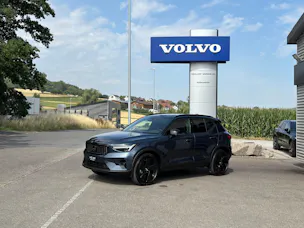 Volvo XC40 2.0 B4 MH Black Edition