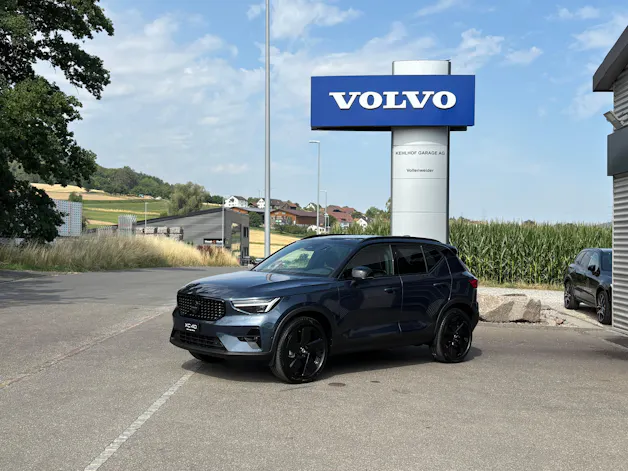 Volvo XC40 2.0 B4 MH Black Edition
