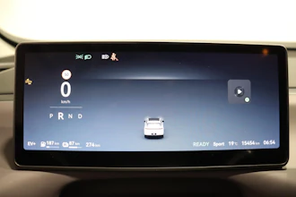 https://vehicle.imgix.net/4395875/a202358f-06a3-4673-bda8-02ab79c6cfbc.JPG