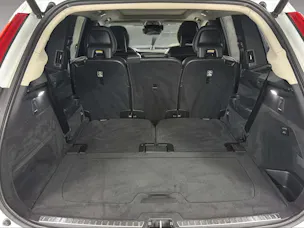VOLVO XC90 2.0 T8 TE Momentum 7P. AWD