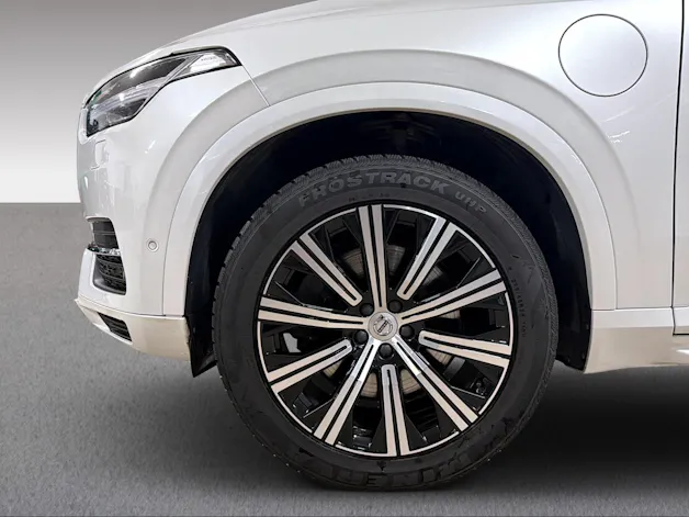 VOLVO XC90 2.0 T8 TE Momentum 7P. AWD