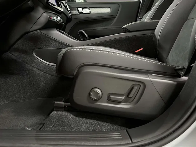 VOLVO EC40 Twin Ultra AWD XCENTRIC