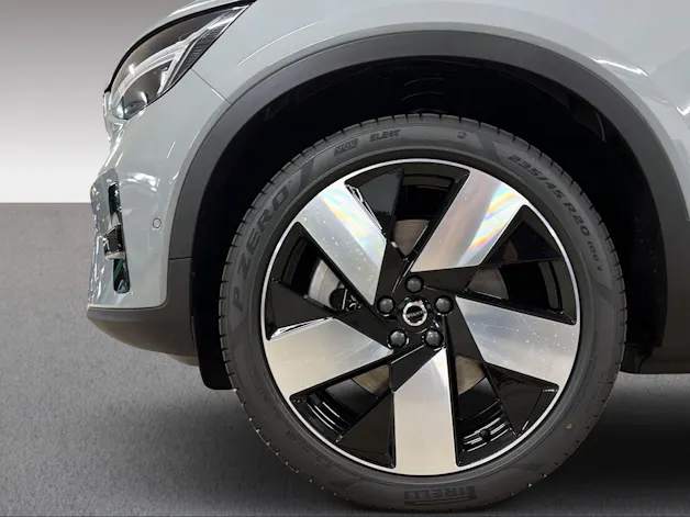 VOLVO EC40 Twin Ultra AWD XCENTRIC