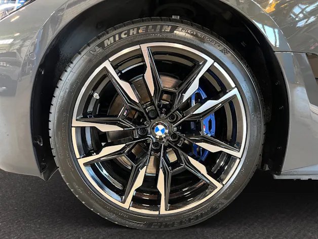 BMW i4 M50