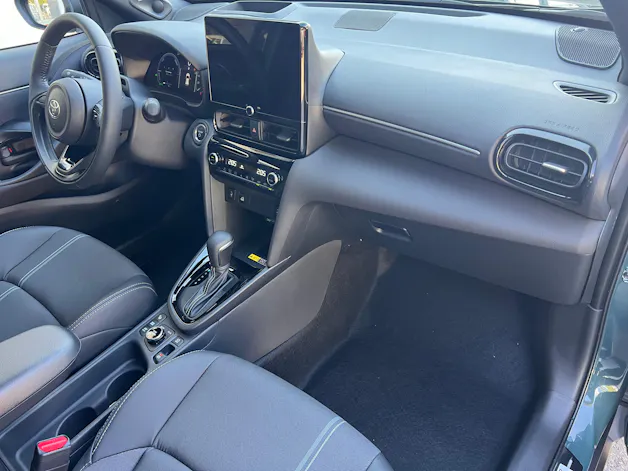 Toyota Yaris Cross 1.5 VVT-i HSD Premium AWD-i