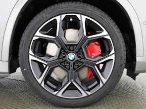 Fahrzeugbild BMW X1 M35i