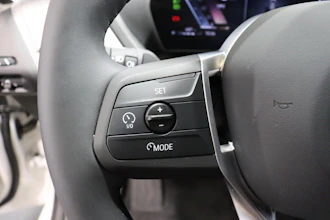 https://vehicle.imgix.net/4395931/36abba35-0278-4173-9605-ddf856348e71.JPG