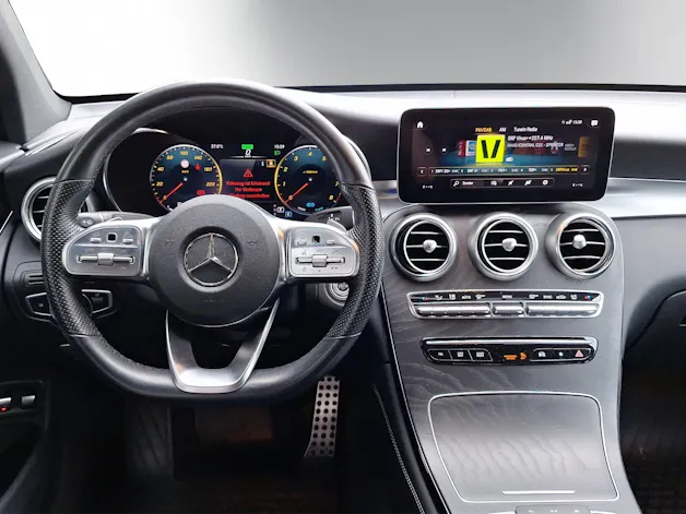 Mercedes-Benz GLC 300 AMG Line 4m Coupé