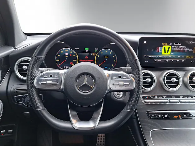 Mercedes-Benz GLC 300 AMG Line 4m Coupé