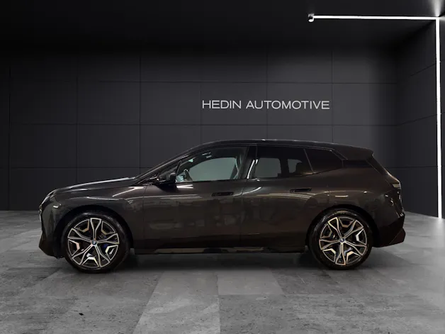BMW iX xDrive50