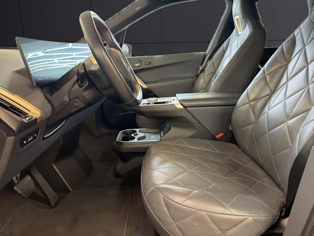 BMW iX xDrive50