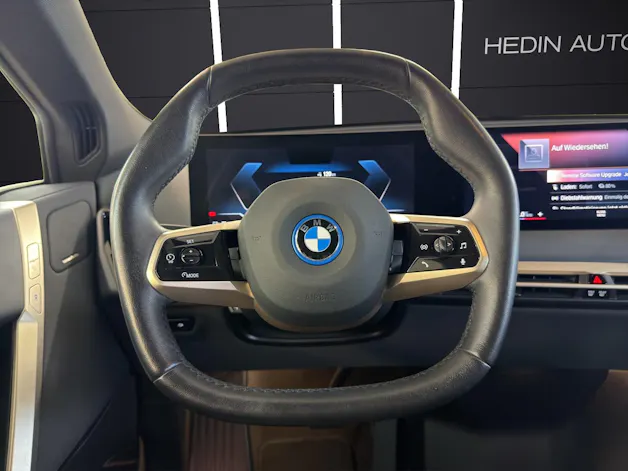 BMW iX xDrive50