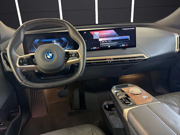 BMW iX xDrive50