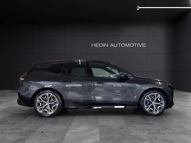 BMW iX xDrive50