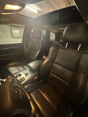 Jeep Grand Cherokee 5.7 V8 HEMI Overland