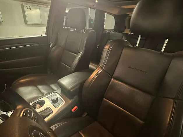 Jeep Grand Cherokee 5.7 V8 HEMI Overland