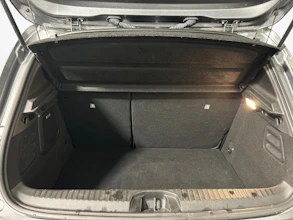 https://vehicle.imgix.net/4396013/57fd0c78-7207-46a1-b32e-a8ea7124c8d2.jpg