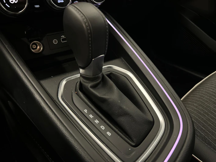Fahrzeugbild MITSUBISHI COLT
