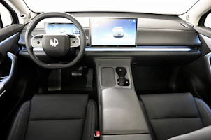 immagine del veicolo LEAPMOTOR C10 Design AWD
