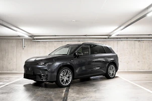 immagine del veicolo LEAPMOTOR C10 Design AWD