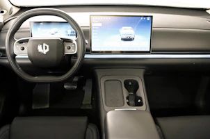 immagine del veicolo LEAPMOTOR C10 Design AWD