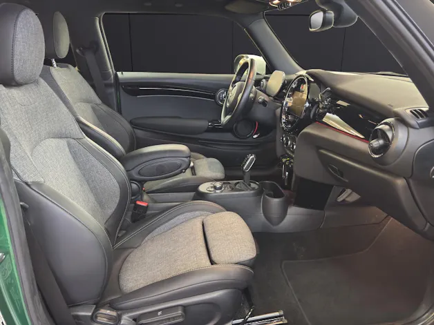 MINI F56 Cooper SE
