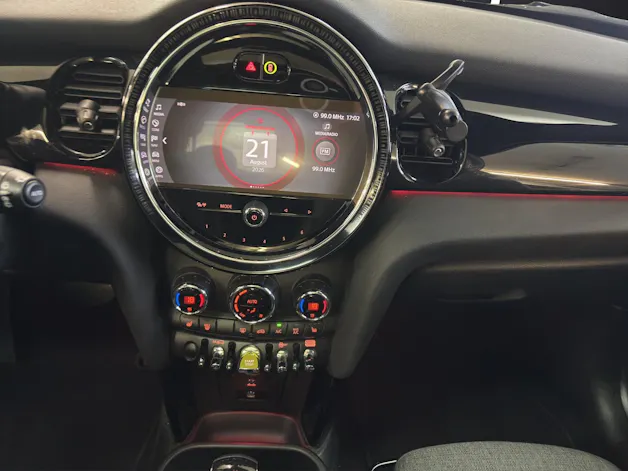 MINI F56 Cooper SE