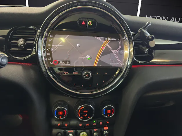 MINI F56 Cooper SE