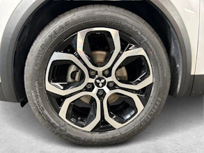 https://vehicle.imgix.net/4396077/e4435ff9-ce16-4199-9a0e-c58163b347d2.jpg