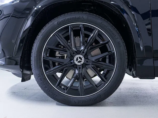 Mercedes-Benz GLB 220 4MATIC