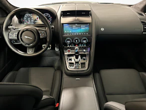 https://vehicle.imgix.net/4396102/c2a4e0d5-4644-4e7b-ad10-32407be72b21.jpg