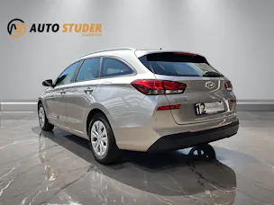 Hyundai i30 Wagon 1.4 Yes!
