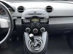 MAZDA 2 1.3 84 MZR Exclusive