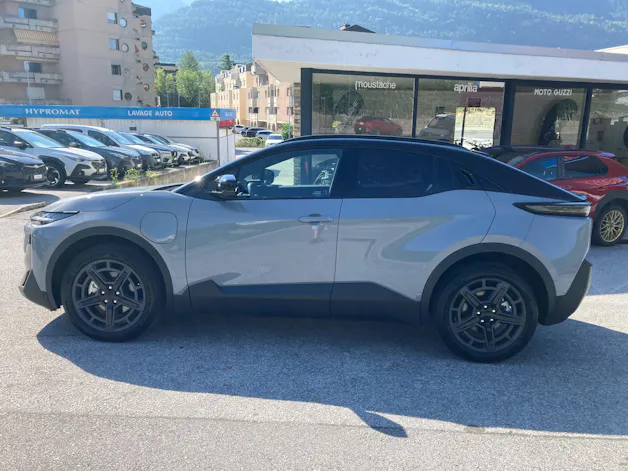 Subaru Uncharted eV Luxury AWD