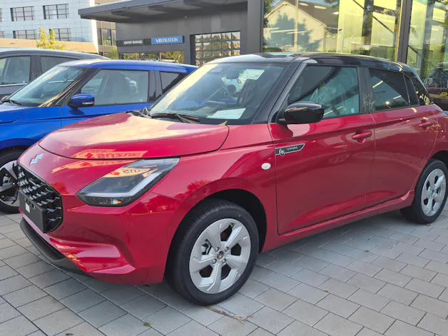 Suzuki Swift 1.2 Sakura Hybrid 4x4