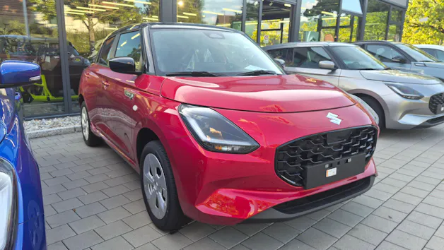 Suzuki Swift 1.2 Sakura Hybrid 4x4