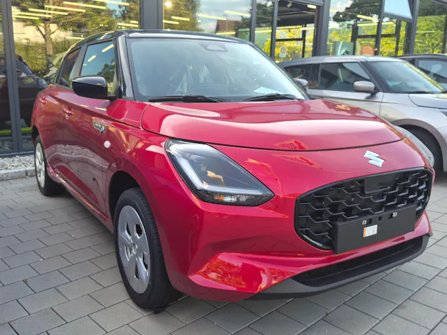 Suzuki Swift 1.2 Sakura Hybrid 4x4