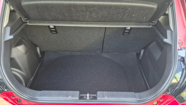 Suzuki Swift 1.2 Sakura Hybrid 4x4