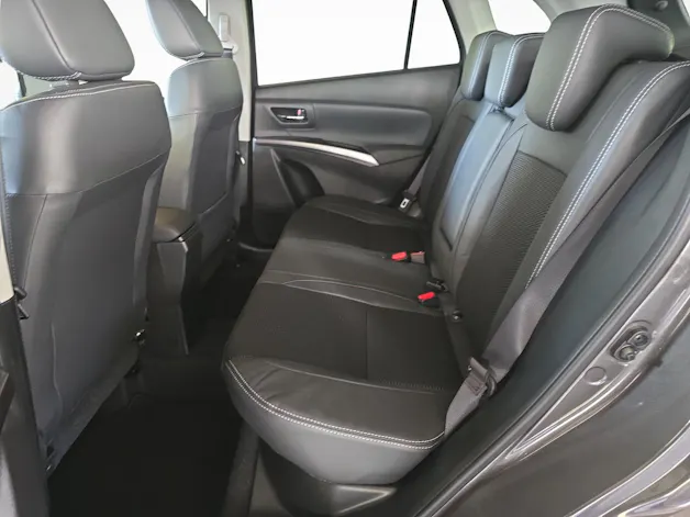 Suzuki S-Cross 1.4 T Piz Sulai Top Hybrid 4x4