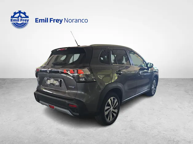 Suzuki S-Cross 1.4 T Piz Sulai Top Hybrid 4x4