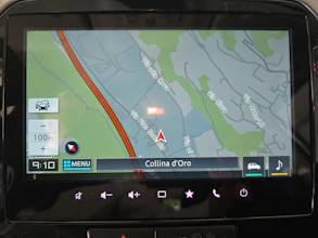 https://vehicle.imgix.net/4396187/67ed50c0-58e2-4858-a395-4008b4e90a5e.jpg