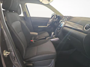 Fahrzeugbild SUZUKI Vitara 1.4 T Piz Sulai Hybrid 4x4