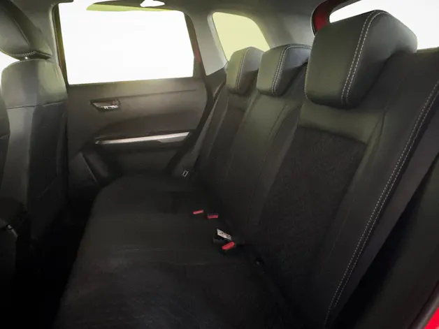 Suzuki Vitara 1.4 T Piz Sulai Top Hybrid 4x4