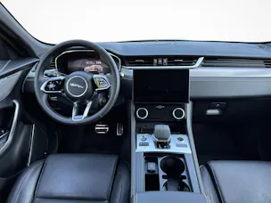 Jaguar F-Pace 2.0 P400e R-Dynamic SE AWD